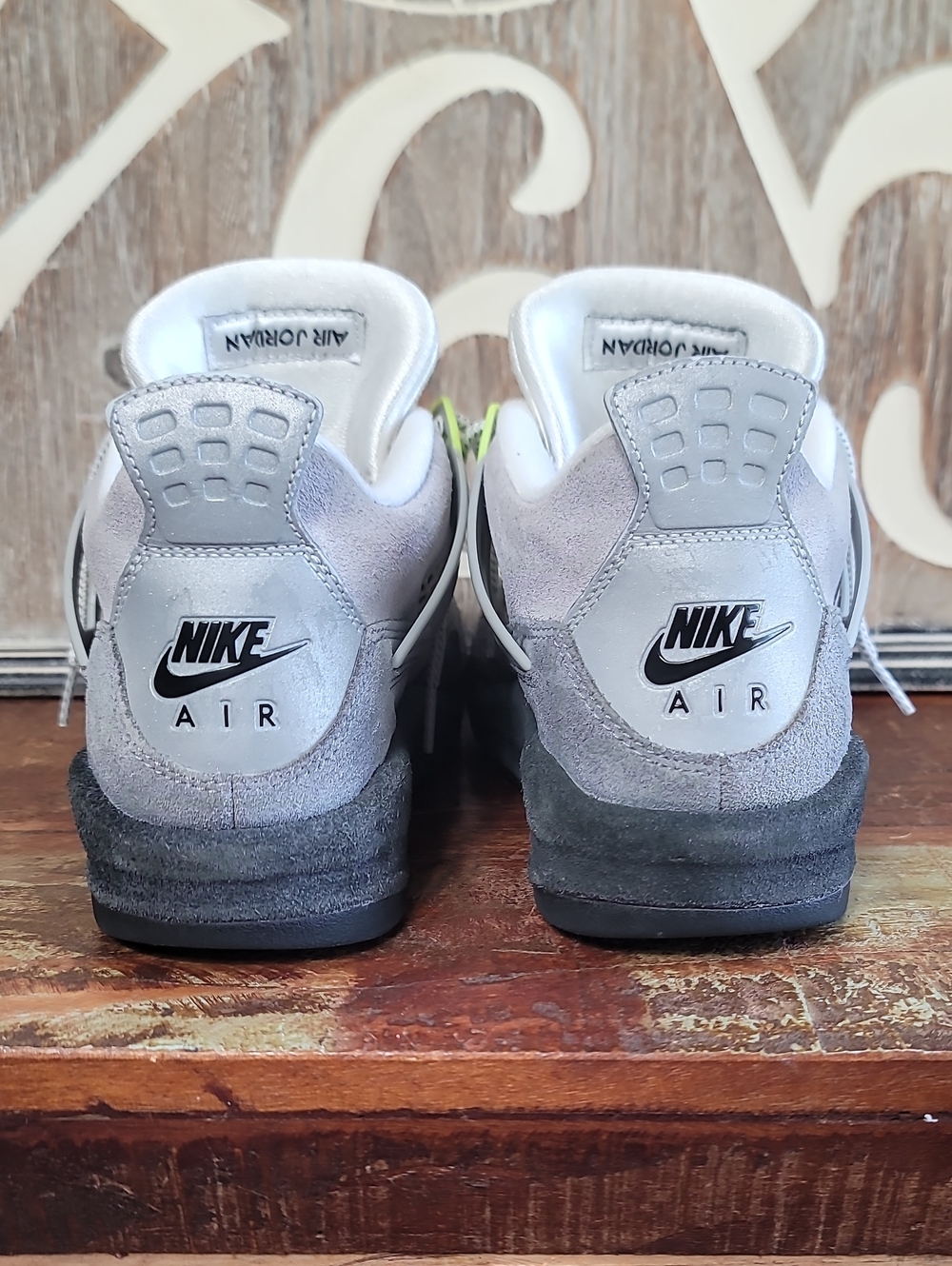 🔥 Nike Air Jordan 4 (Special Edition) "Neon 95" Wmns 7.5 Great Condition. - Picture 10 of 16